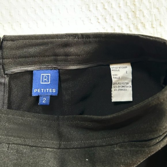 Long black skirt - Picture 3 of 5